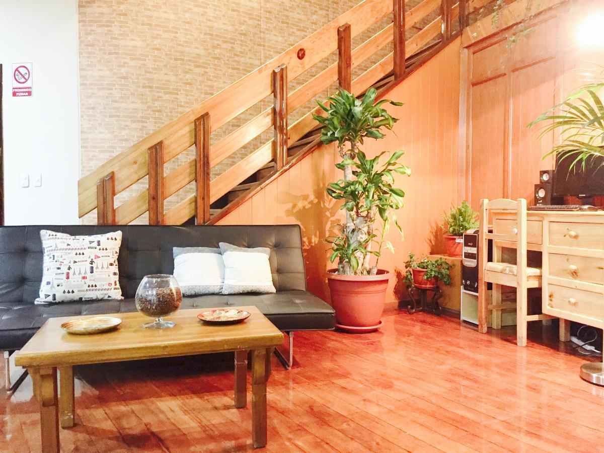 Quito Terrace Hostel Exterior photo