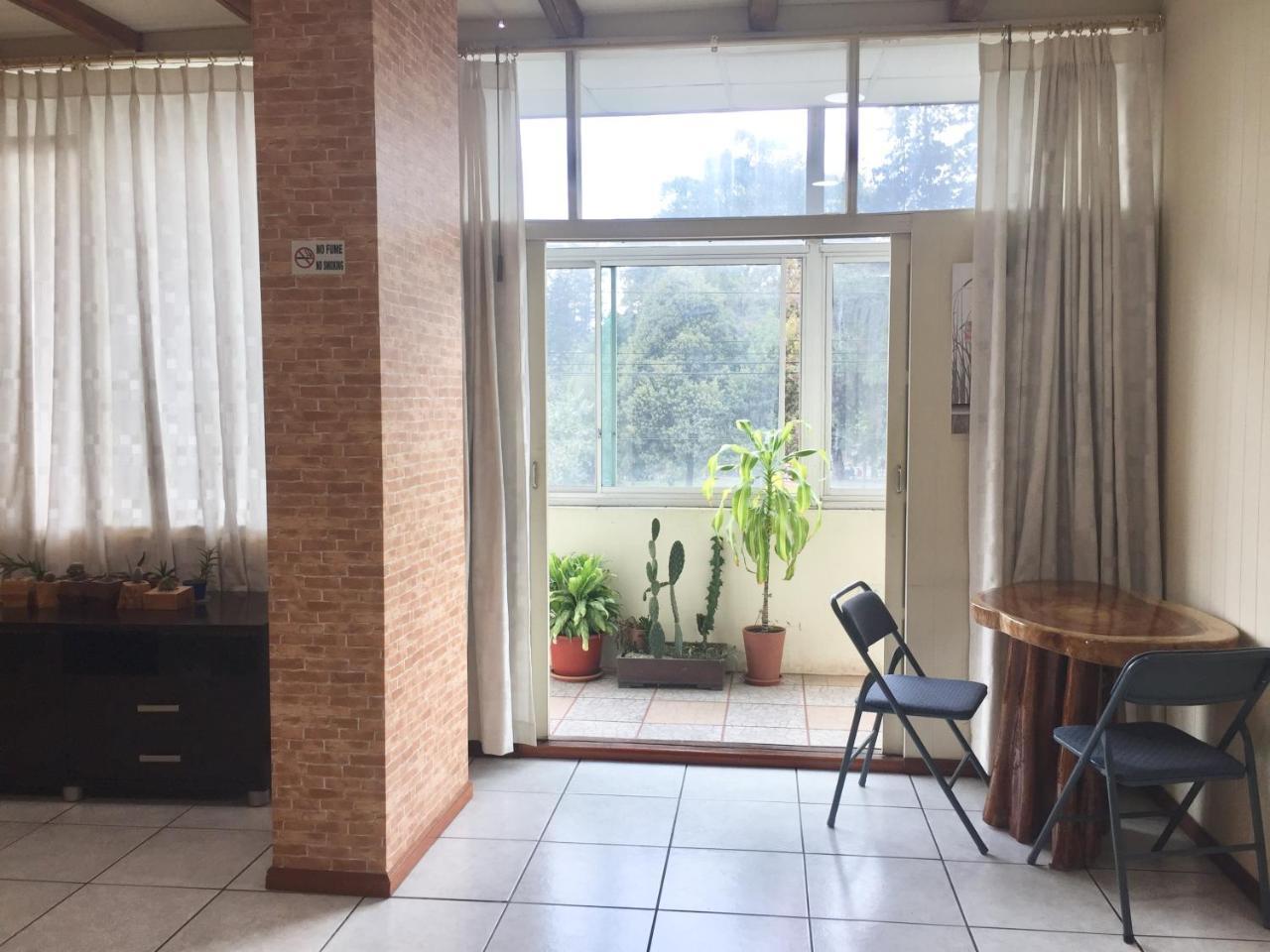 Quito Terrace Hostel Exterior photo